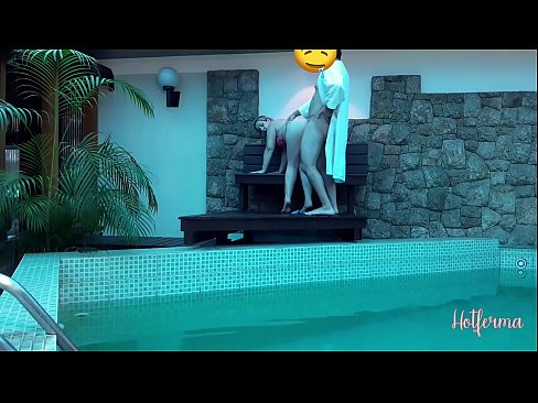 ❤️ Sjef inviterer hushjelp til bassenget, men kunne ikke motstå en varm ❤️ Porno ved no.pornsos-com.ru ☑